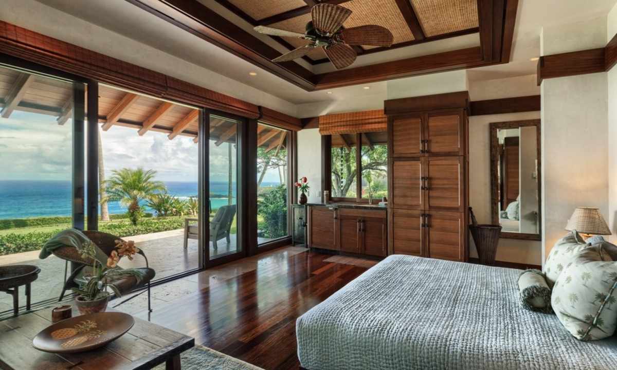 How to issue interior in the Hawaiian style