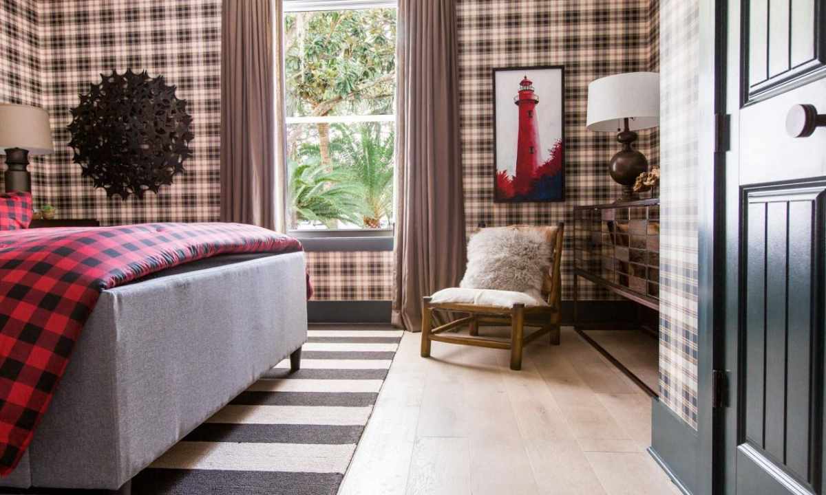 How to use plaids of large tying in interior