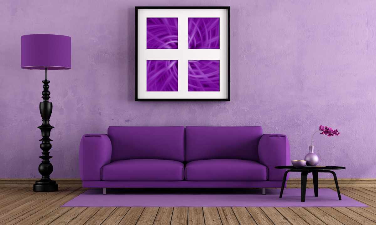Violet wall-paper: combination of shades and application in interior