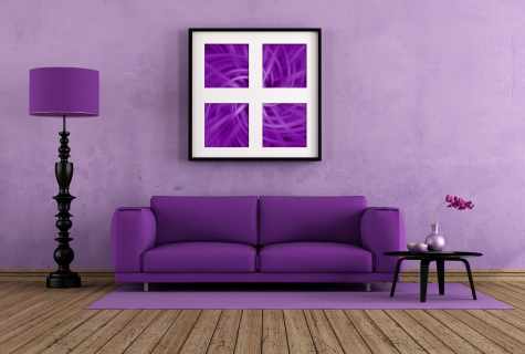 Violet wall-paper: combination of shades and application in interior