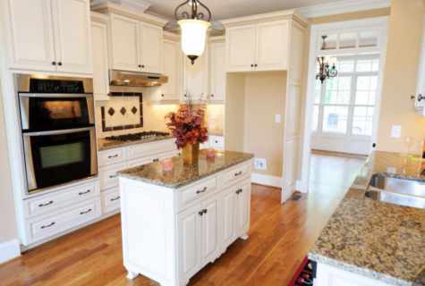 How to update kitchen cabinet