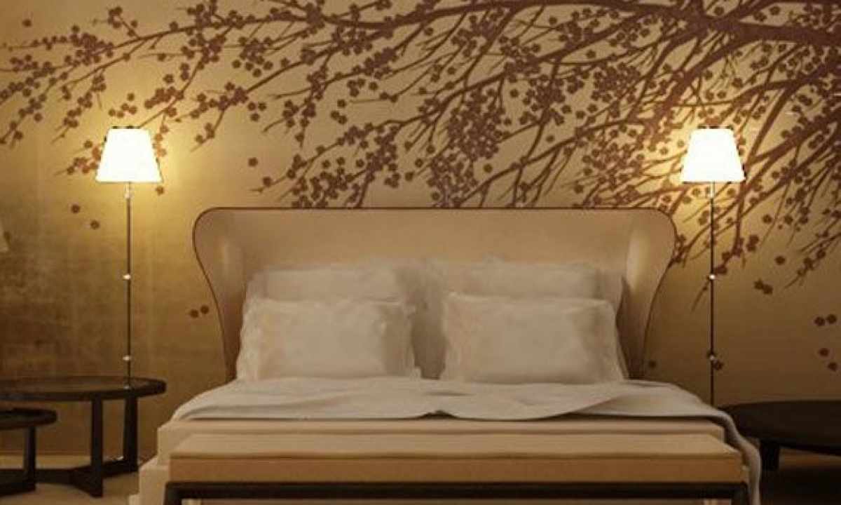What wall-paper will be better for the bedroom