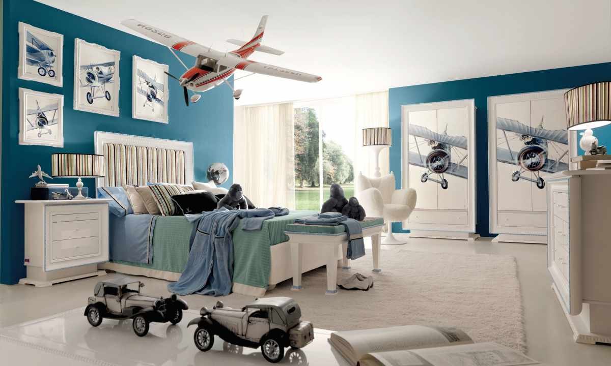 How to equip the children's room for the boy
