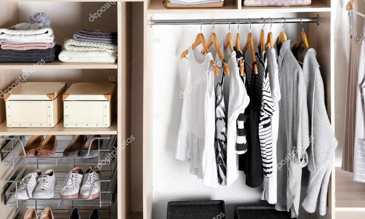 How to issue wardrobe