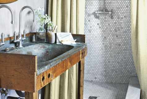 Several simple ideas how to equip the small bathroom