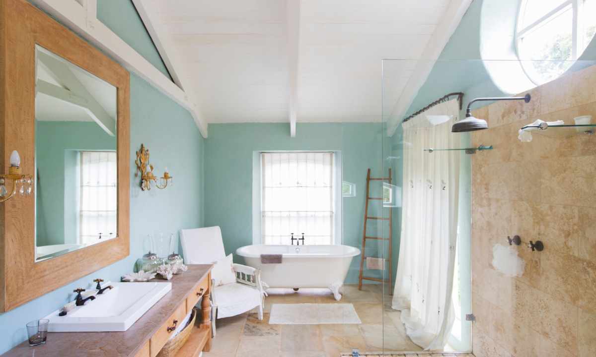 Bathroom: how to finish stylish and cheap