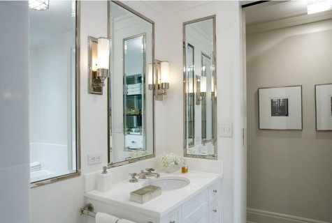How to pick up mirror for the bathroom depending on style of interior