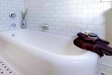 How to calculate the area of bathtub