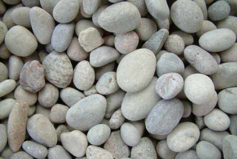 River stones: types, properties and application