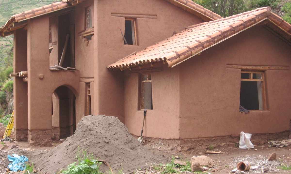How to construct mud house
