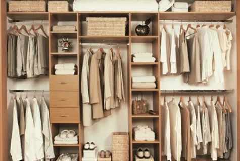 How to design wardrobe