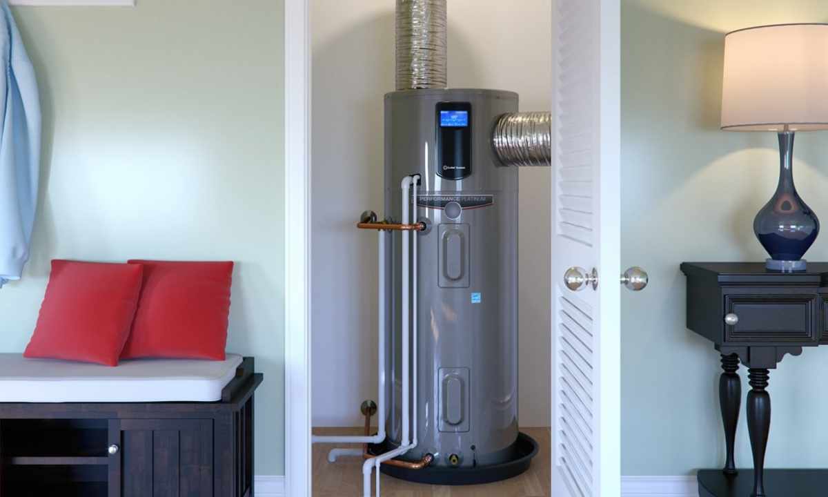 How to choose the water heater for the apartment?