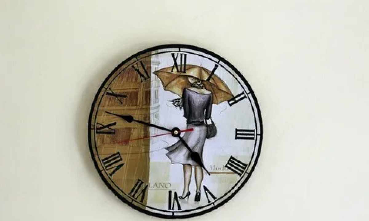 How to repair the wall clock