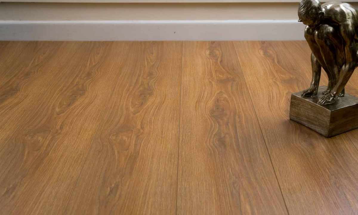 The most important advantages of laminate