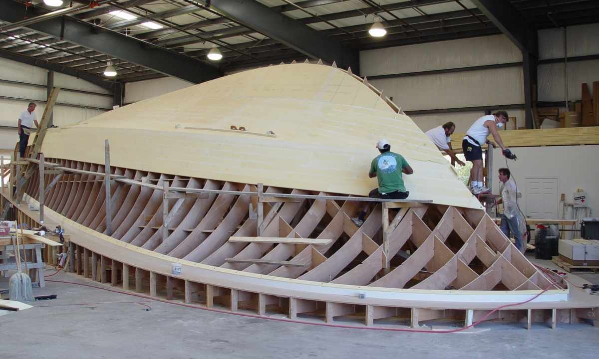 How to construct the boat