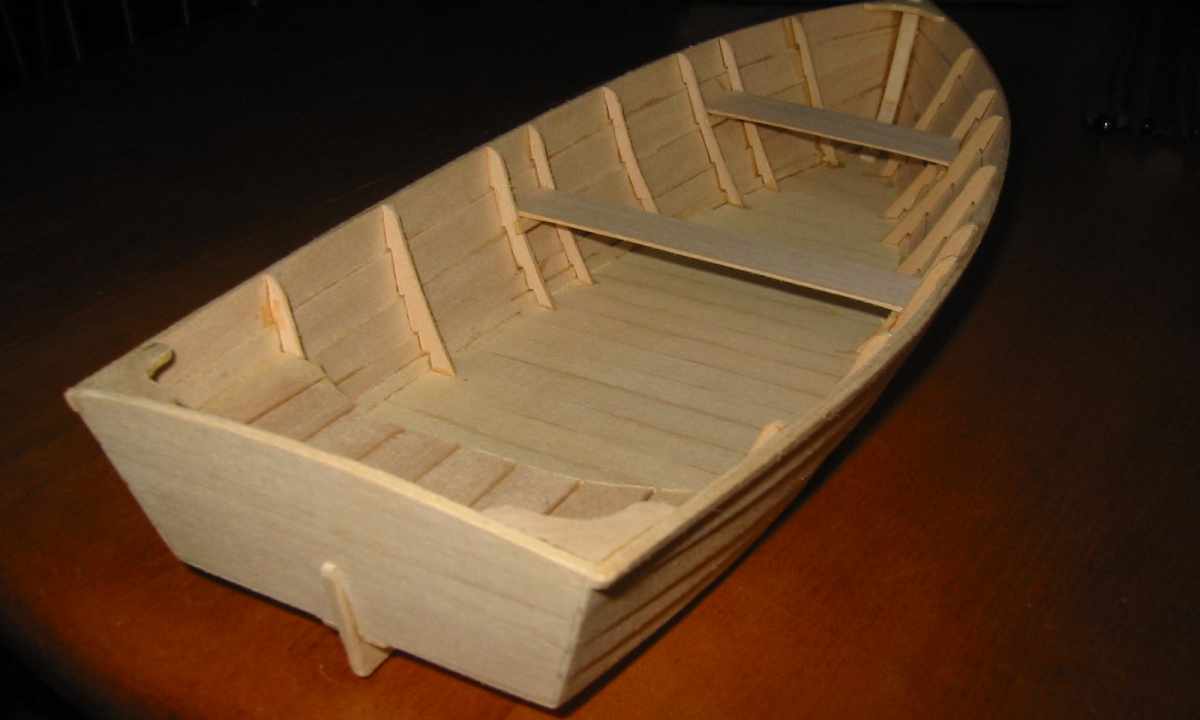 How to make the flat-bottomed boat