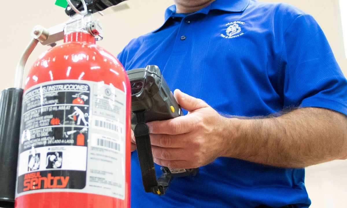 How to fill the fire extinguisher