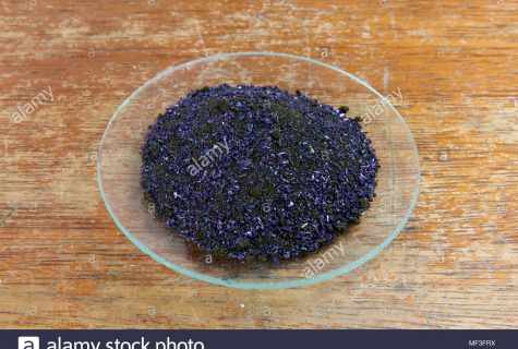 How to remove spots from potassium permanganate