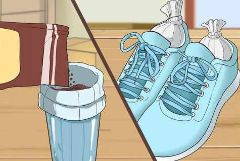 How to get rid of smell in sneakers