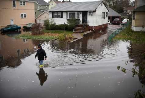 What to do if has flooded neighbors