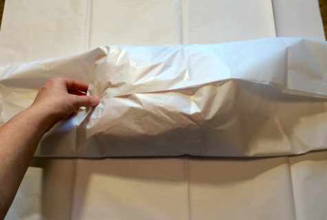 How to put tissues for laying