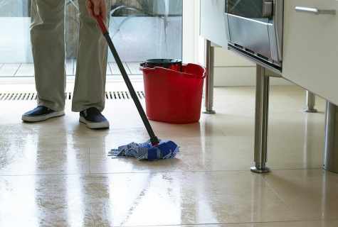 How to clean floor from mercury