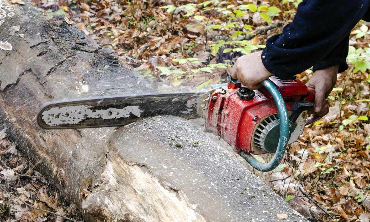 How to repair the chainsaw