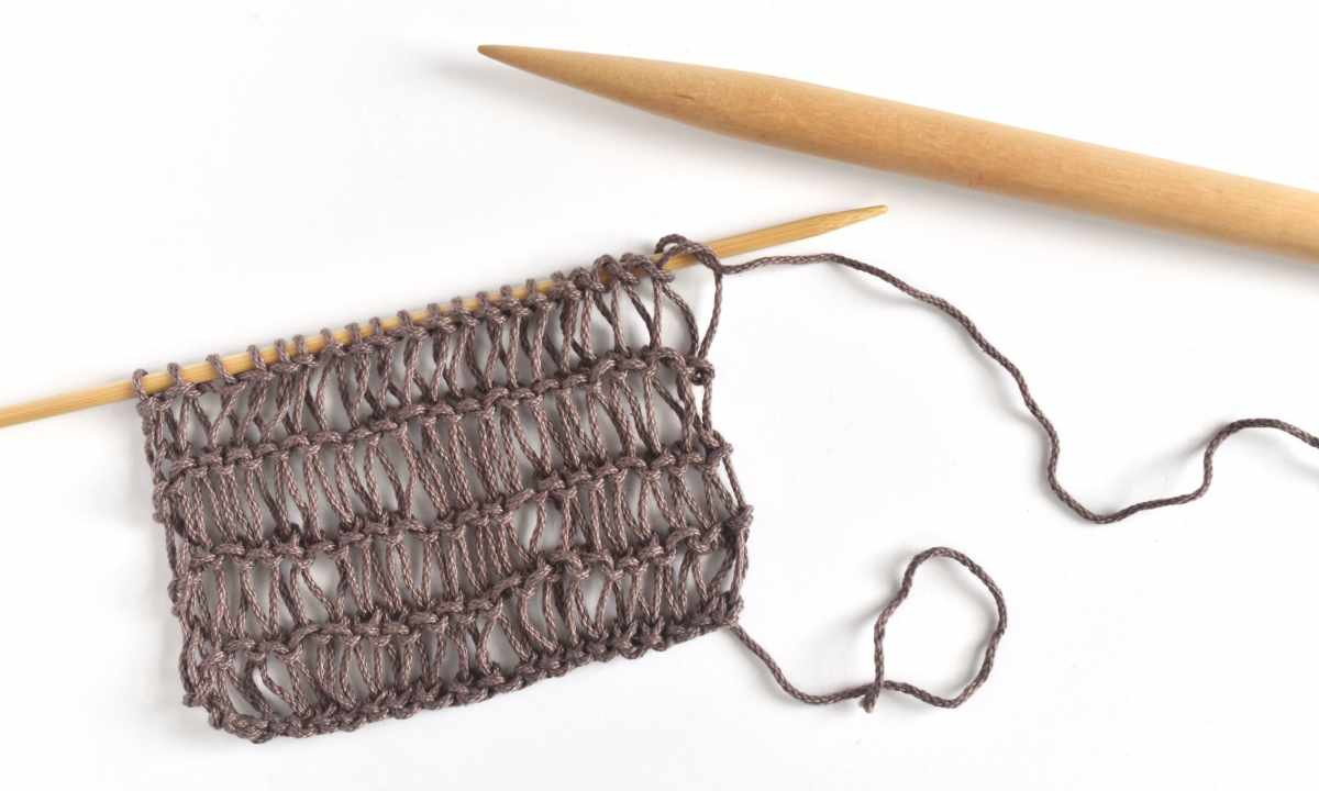 How to knit armature in continuous footing