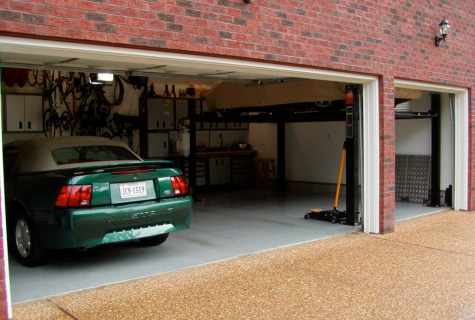 How to construct garage under the house
