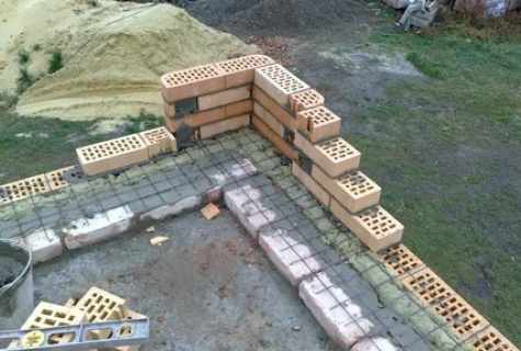 How to reinforce brickwork