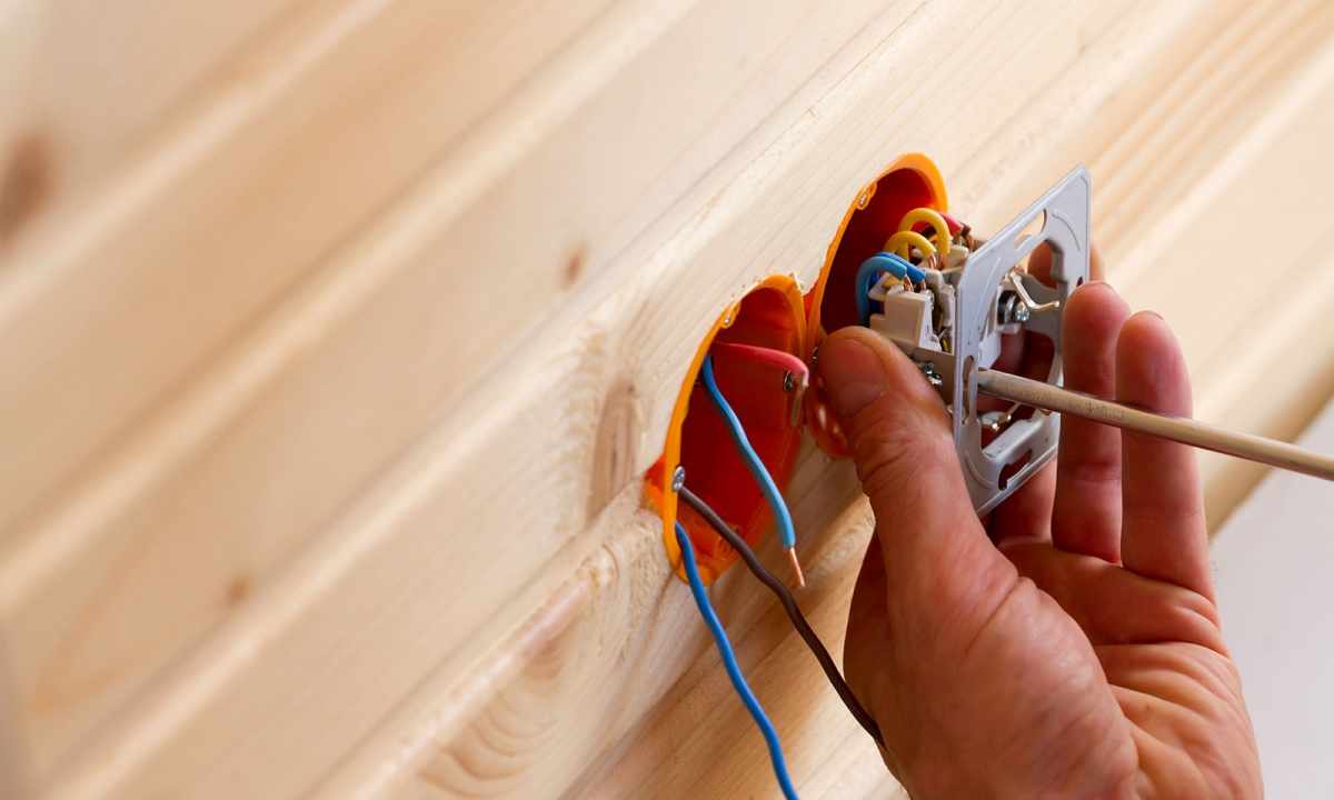 Electrics in wooden house