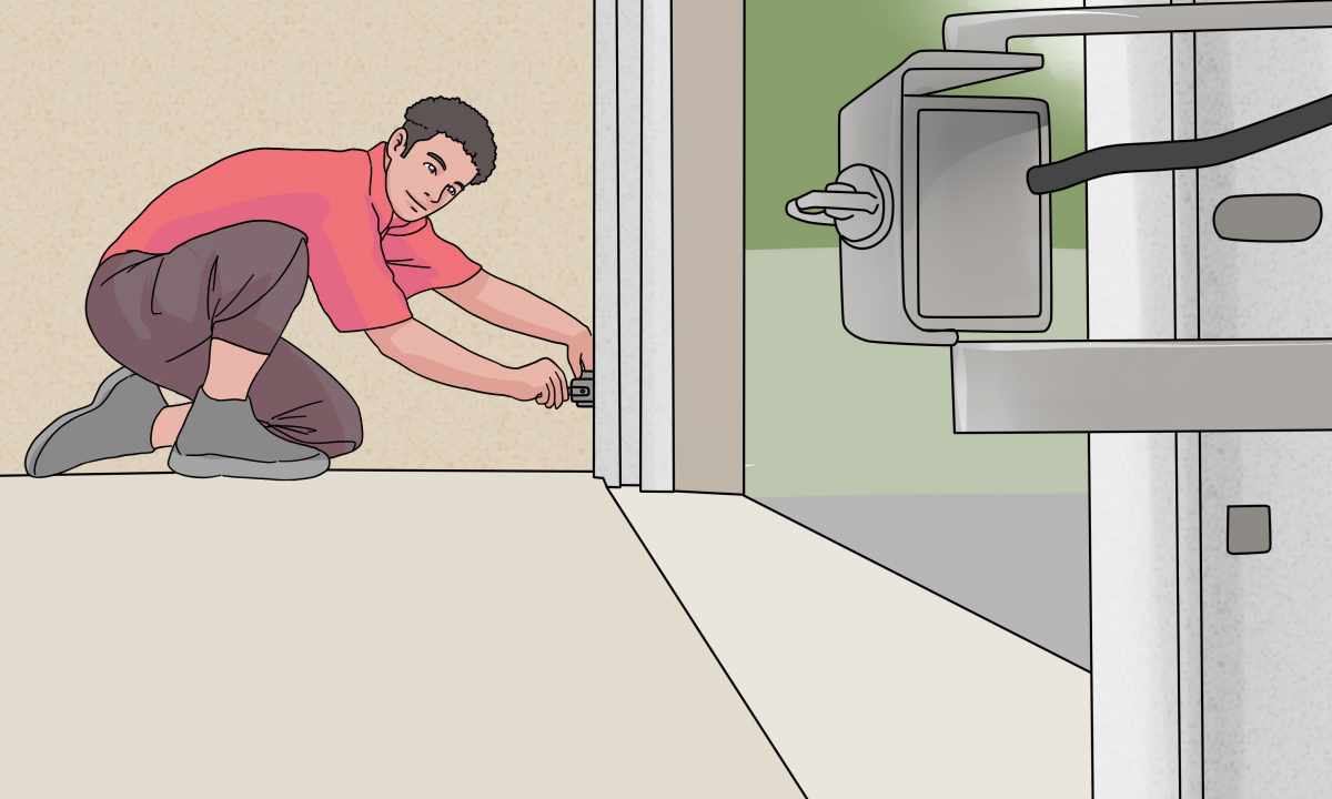 How to put the garage lock