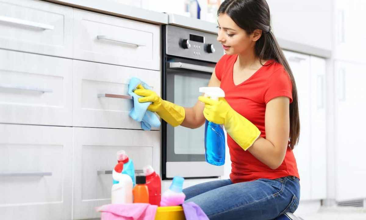 How to carry out cleaning in the apartment