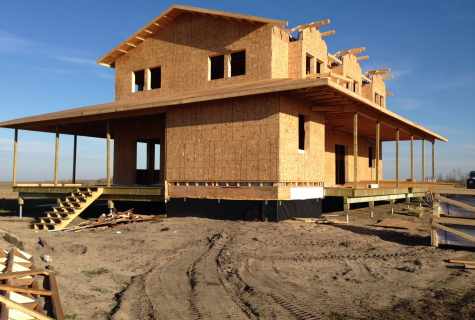 How to build the house on piles