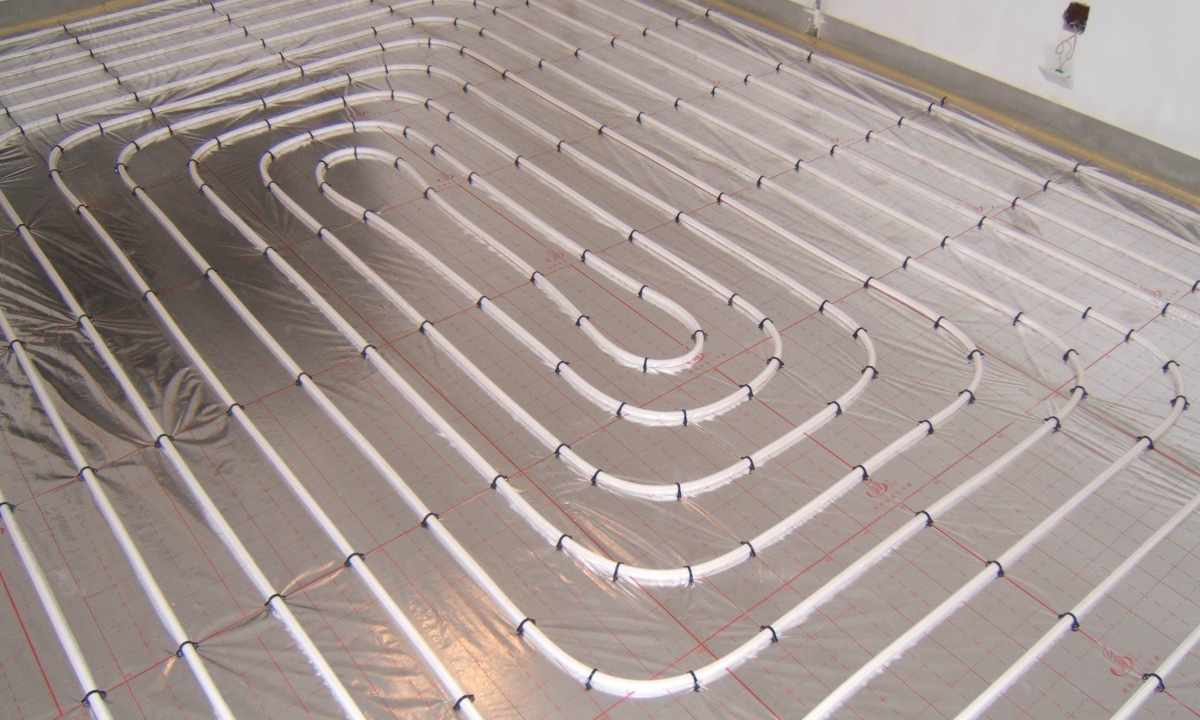 How to choose pipes for heating