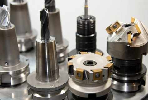 How to choose manual milling cutter