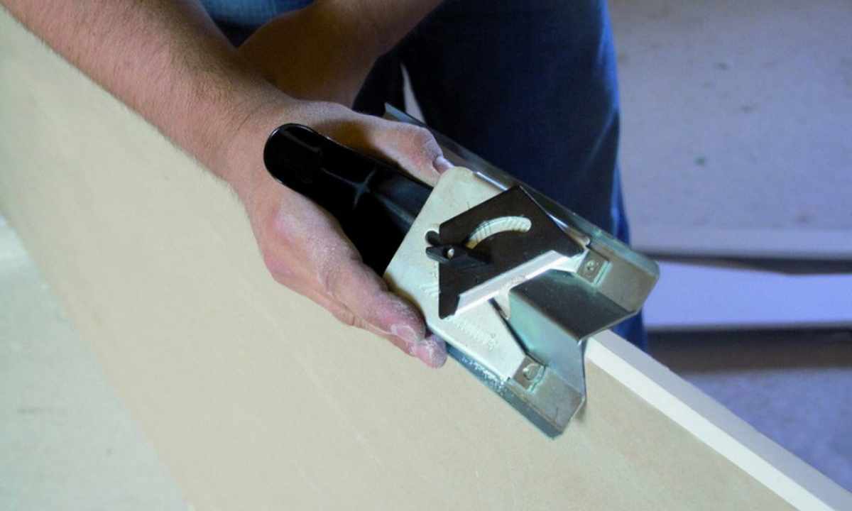 The tool for mounting of gypsum cardboard and profiles: what is necessary for works