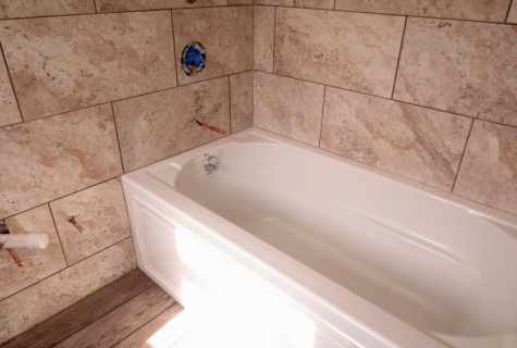 How to revet bathtub with tile