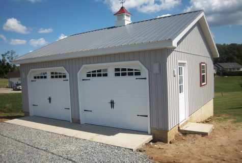 How to construct garage roof