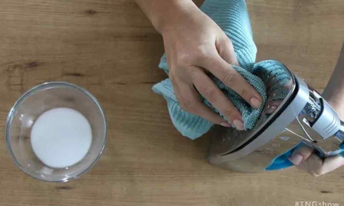 How to wash paste from the handle