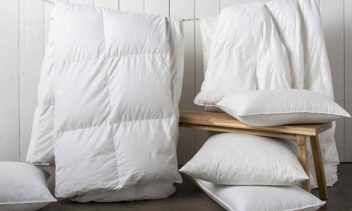 How to wash feather pillow
