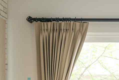 How to put eyelets on curtains