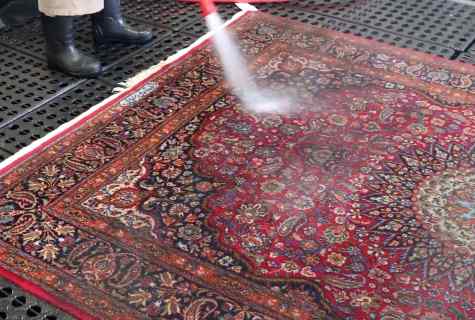 How to clean oriental carpet