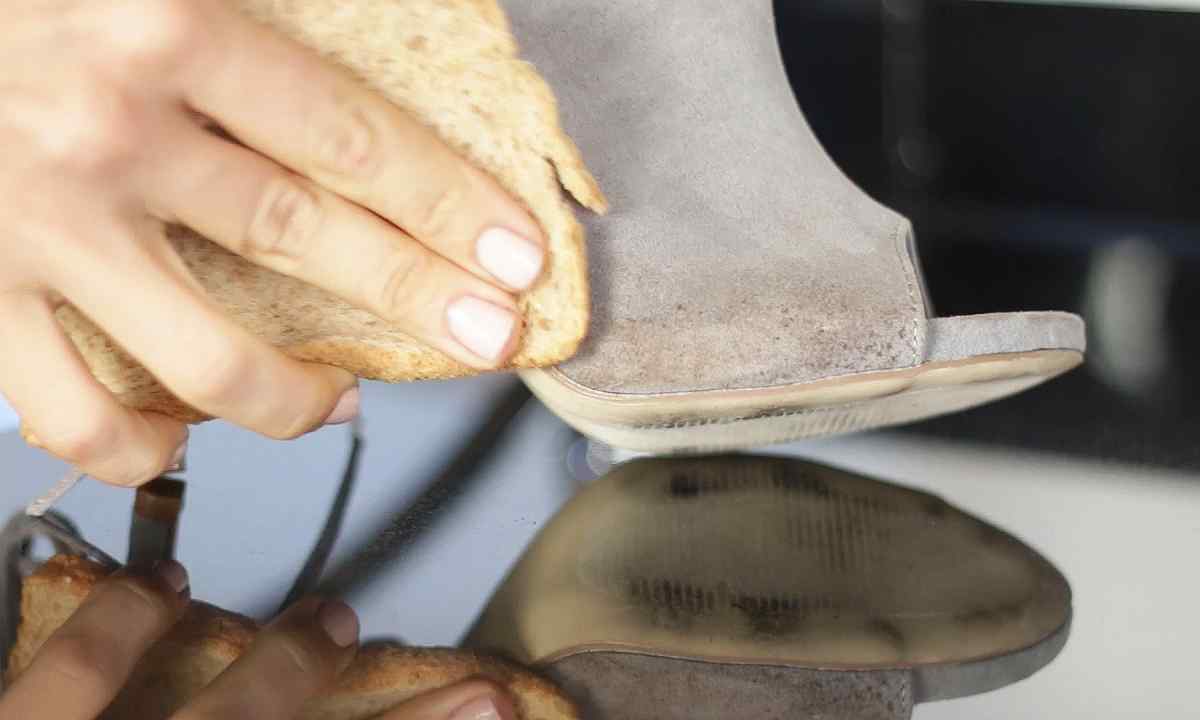 How to remove greasy spots from suede