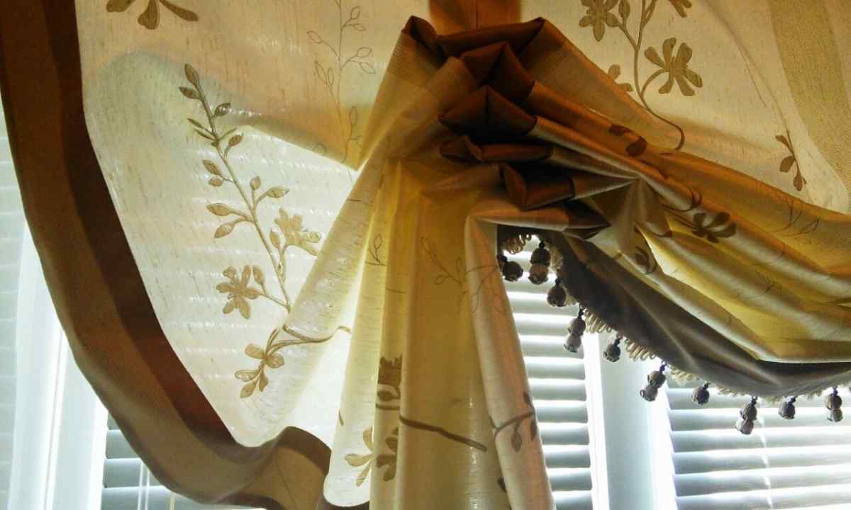 How to make butterfly on curtains
