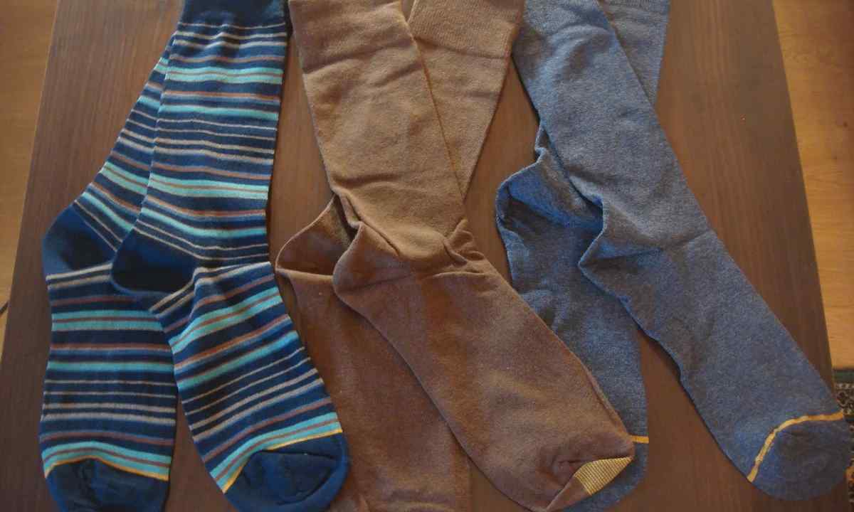 How to fold socks