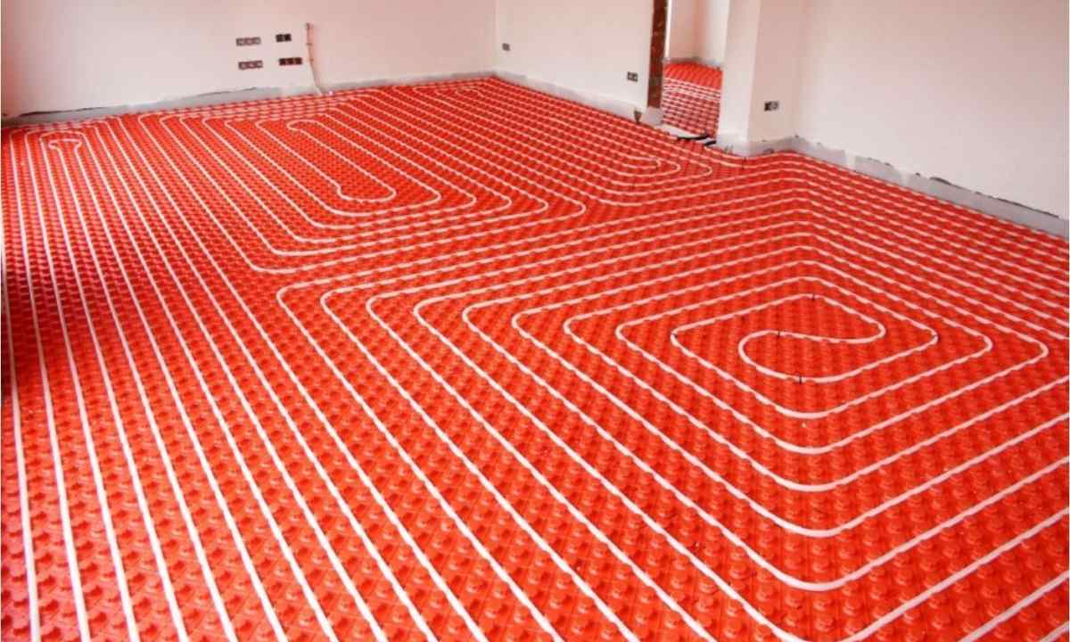 How to make floor with hot-water heating