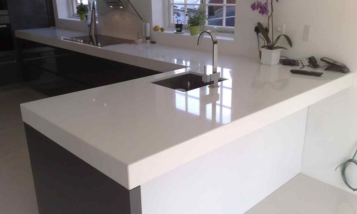 What is more expensive - table-top from artificial stone or natural