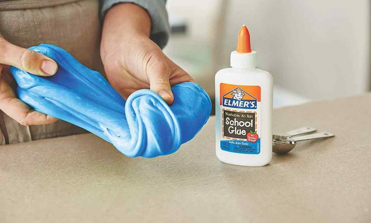 How to wash glue from adhesive tape