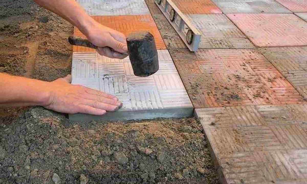 Rubber paving slabs: rules of laying